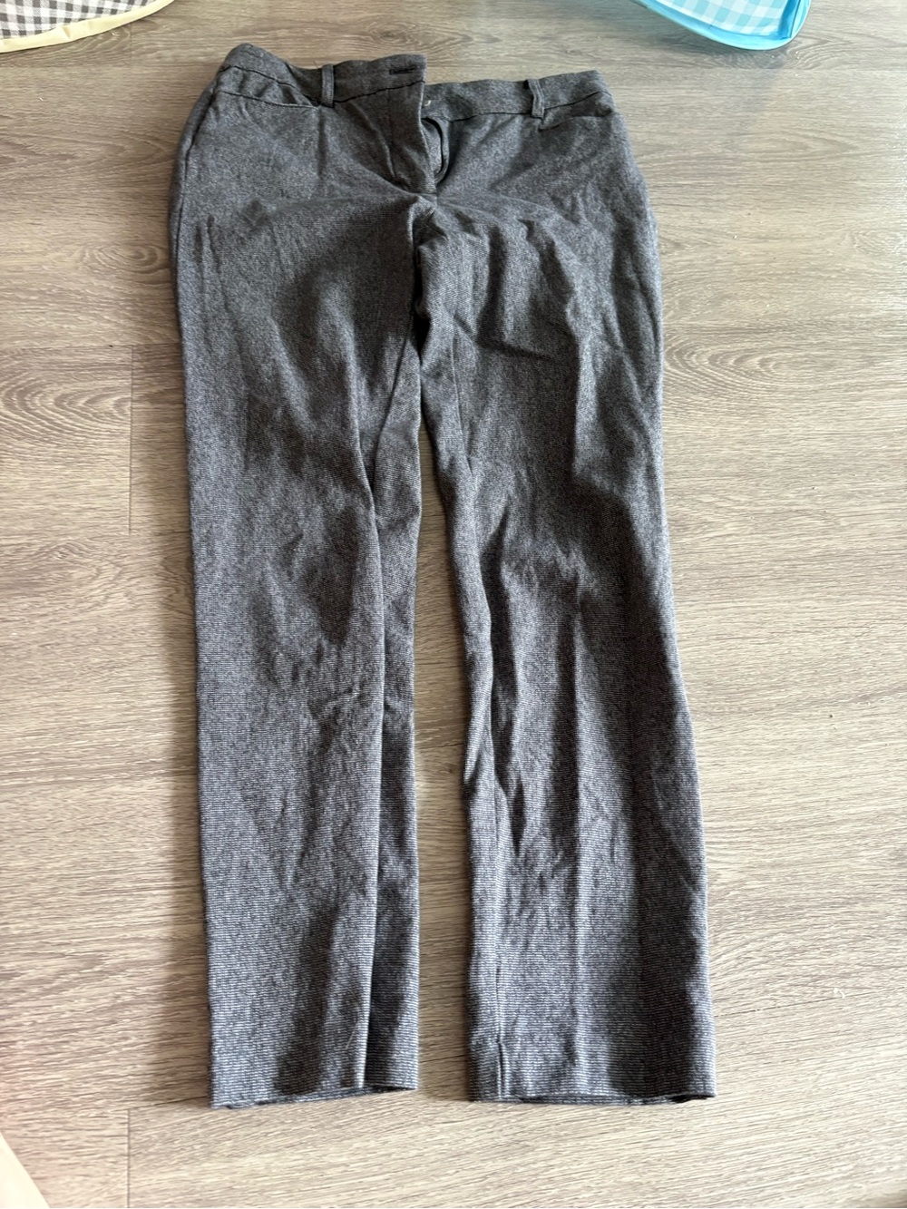 Loft the Sutton skinny pant